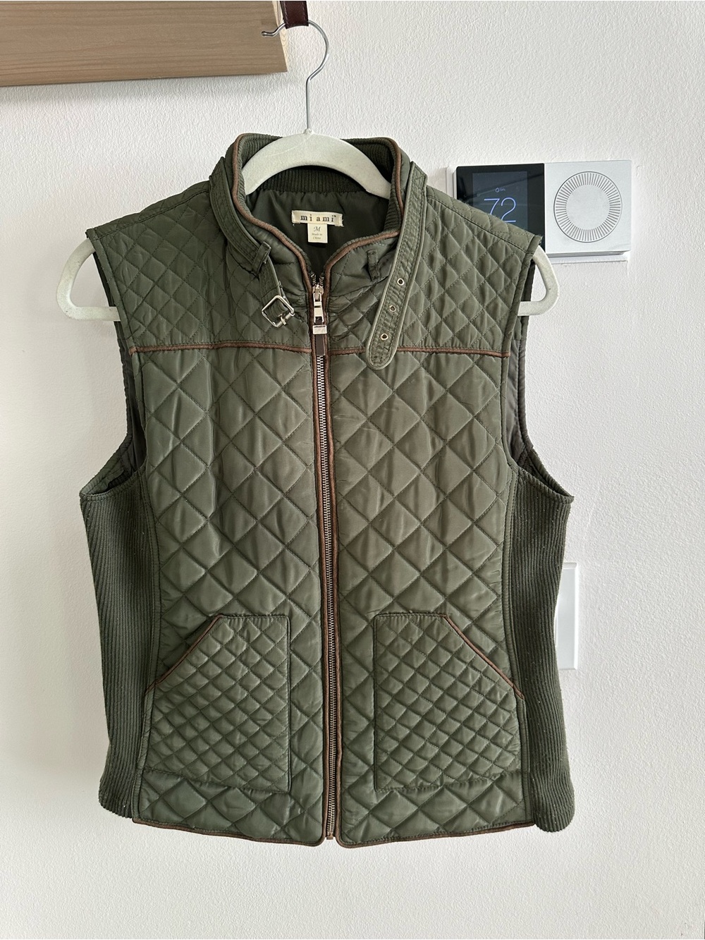 LIKE NEW — Miami Quilted Full Zip Vest in Olive Green